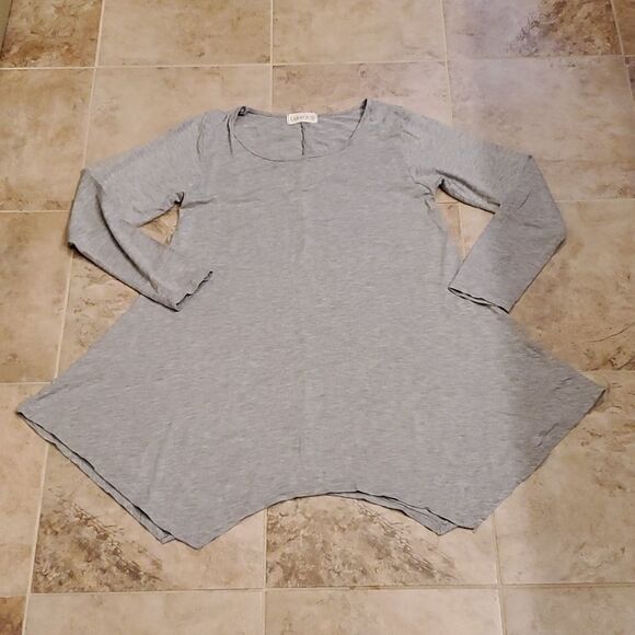 Larace gray swing tunic  - Picture 3 of 6